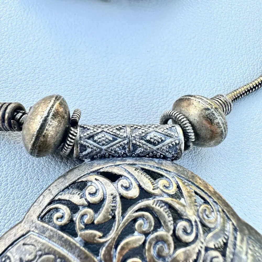 Vintage Moroccan Style Necklace Silver Medallion Statement Ethnic Tribal 19”